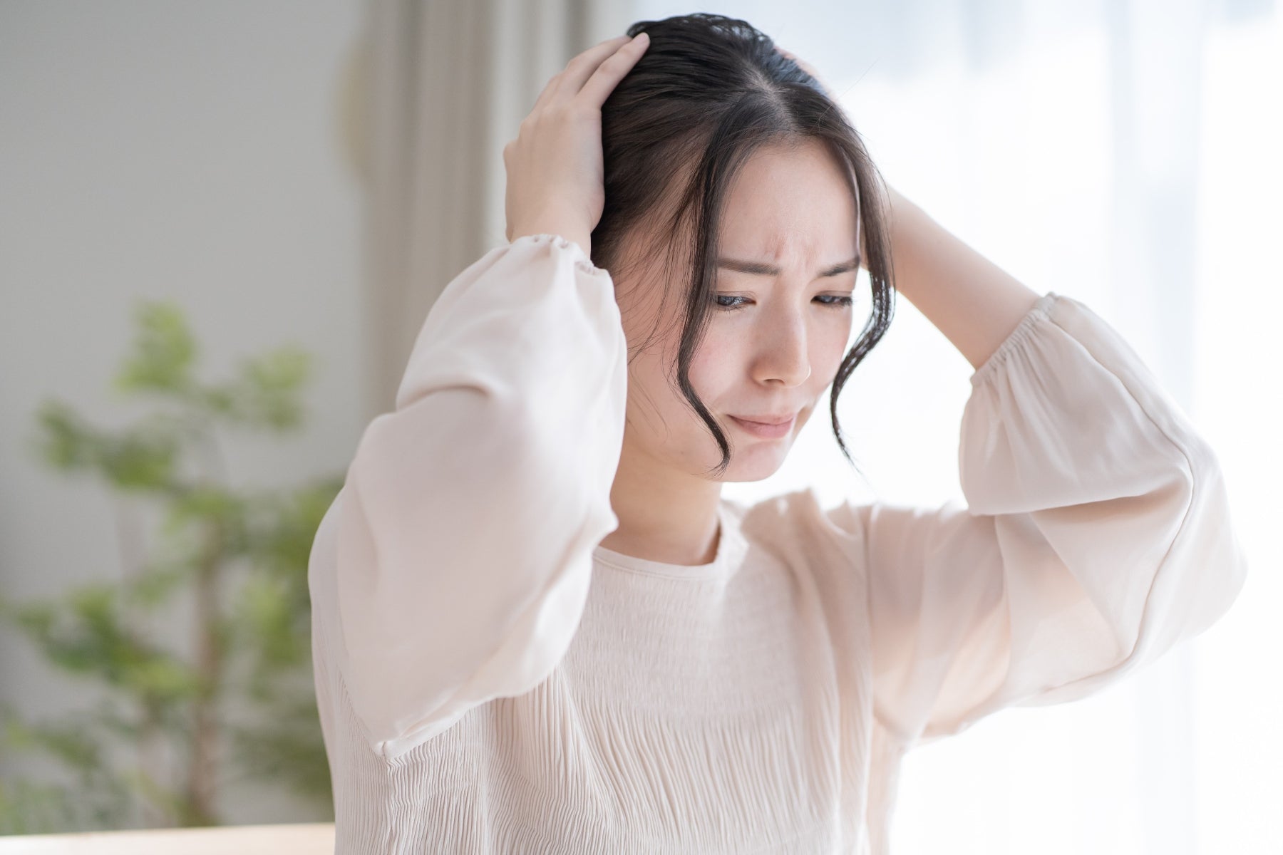 10 Tough Emotions Parents Feel But Don't Talk About